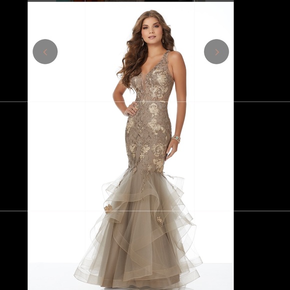 Mori Lee Dresses & Skirts - Mori Lee Prom Dress🌟🌟🌟